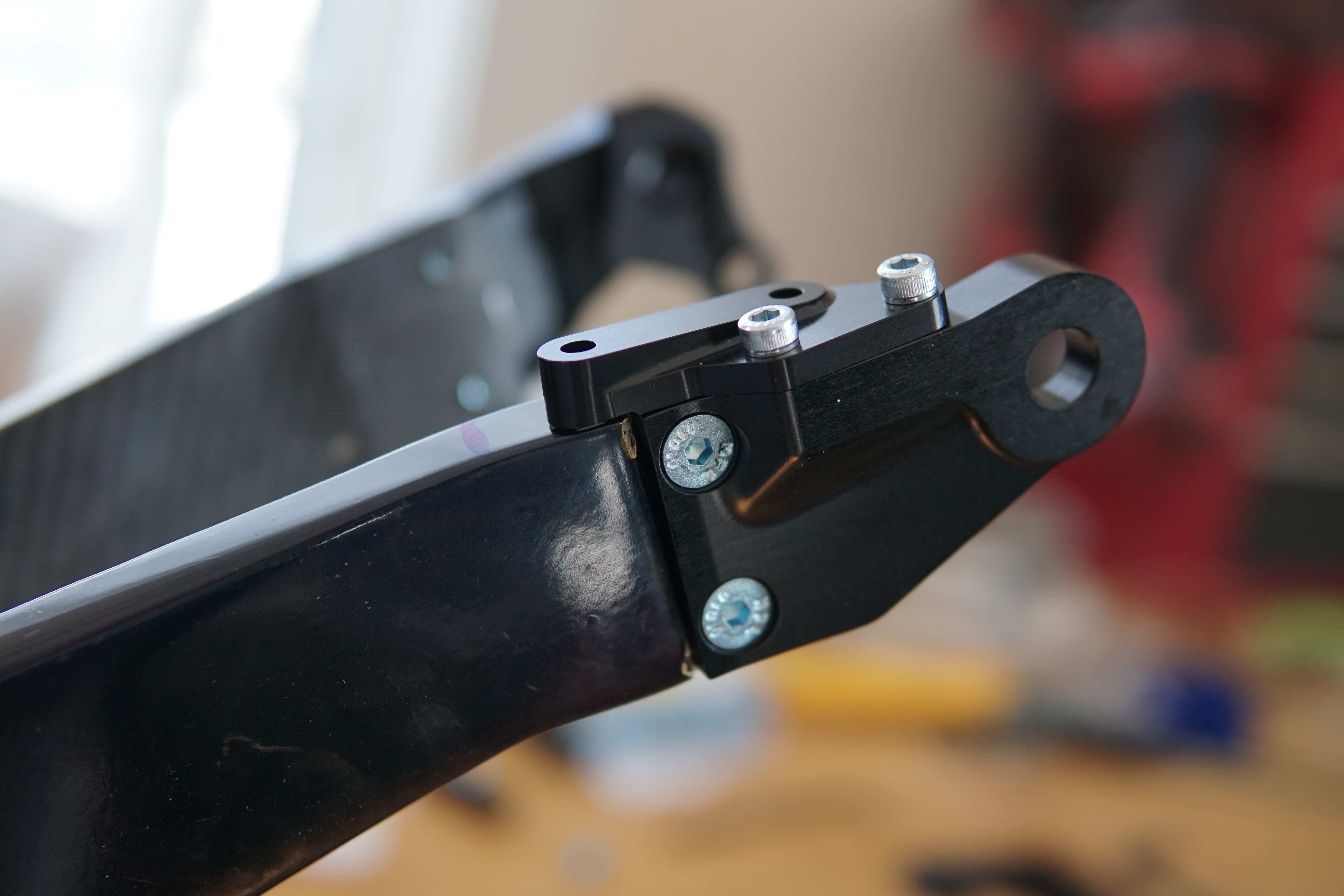 Brake-side dropout installed